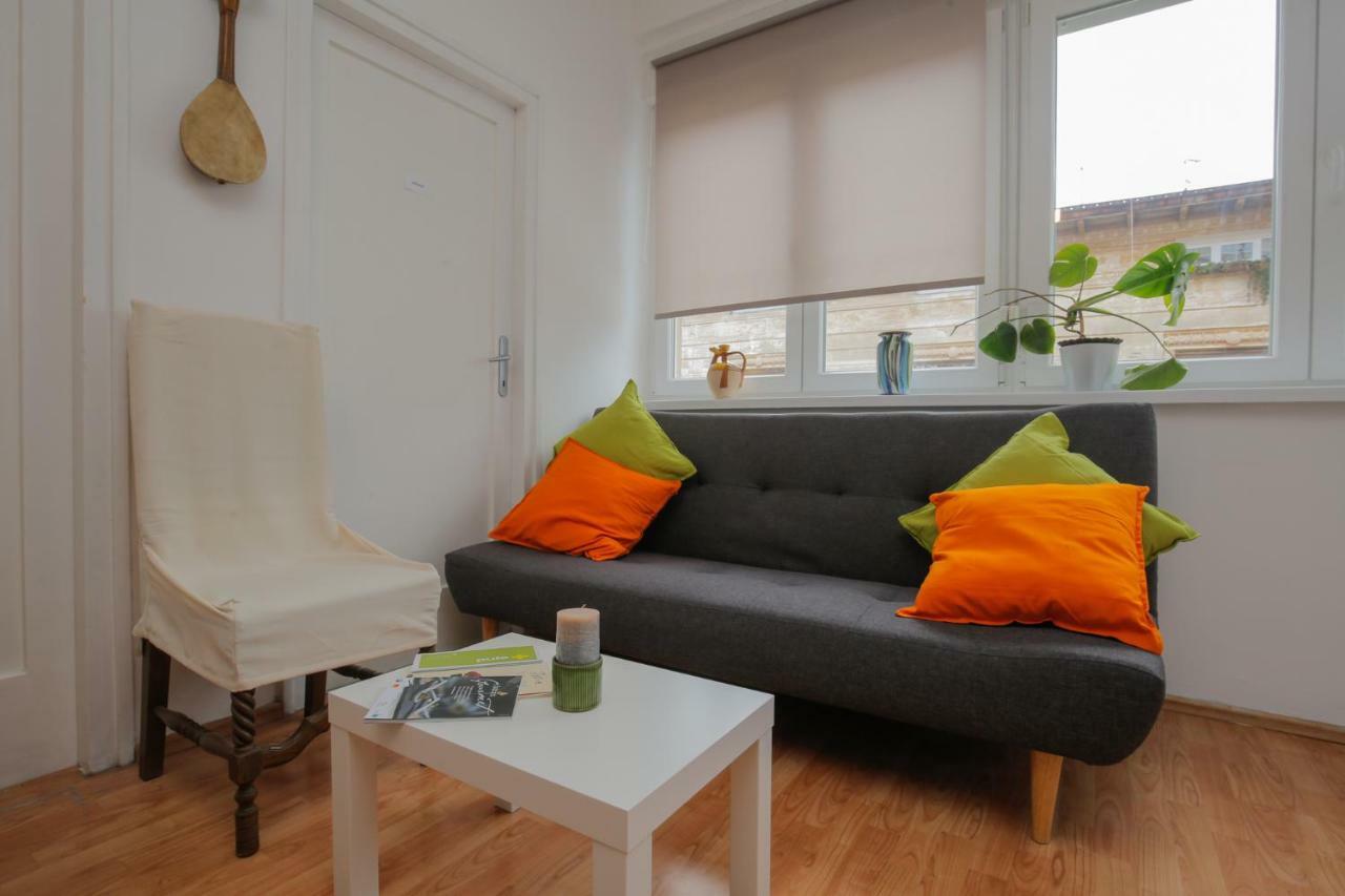 Pietas Iulia Apartment Пула Екстериор снимка