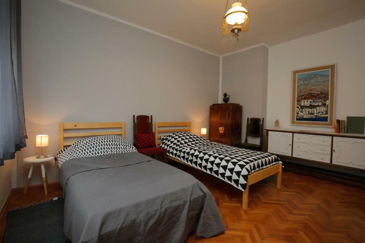 Pietas Iulia Apartment Пула Екстериор снимка