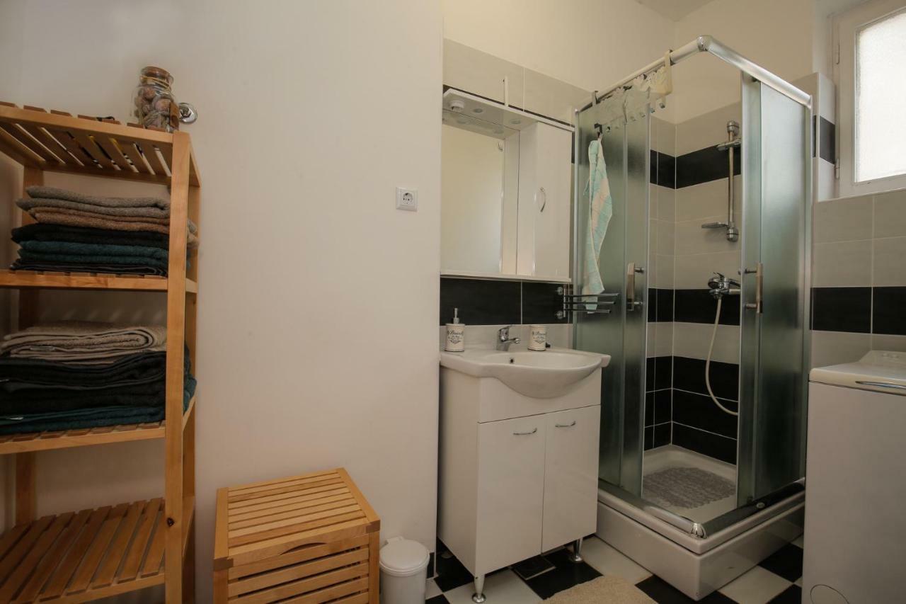 Pietas Iulia Apartment Пула Екстериор снимка